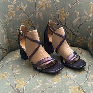 Naturalizer Violet and Iridescent Strappy Heels